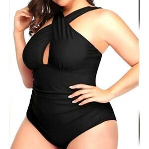 Ladies plus size Criss Cross Neck Cut Out One Piece Swimsuit sz 2X